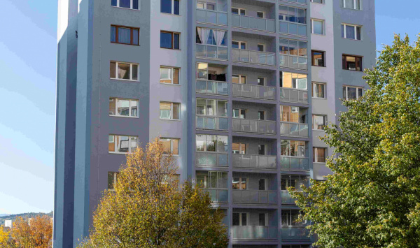 Komplexná obnova bytového domu Juhoslovanská 7